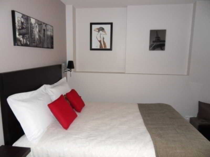 Le Figuier Hotel Ivry-sur-Seine Exterior photo